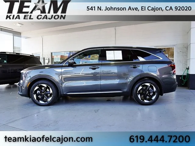 Certified Used 2025 Gray Kia SX Prestige image 6