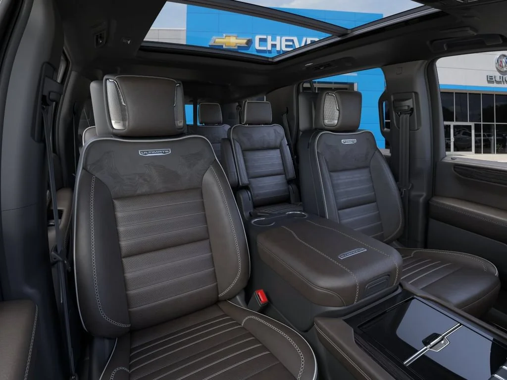2026 GMC Yukon Denali Ultimate - Photo 16