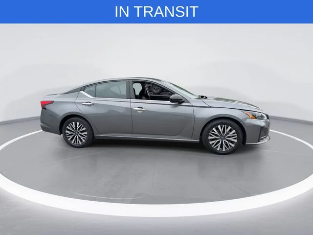 Used 2024 Gray Nissan 2.5 SV image 9