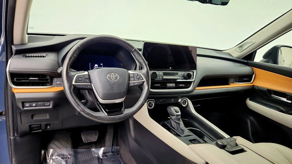 Used 2024 Storm Cloud Toyota Platinum AWD image 13