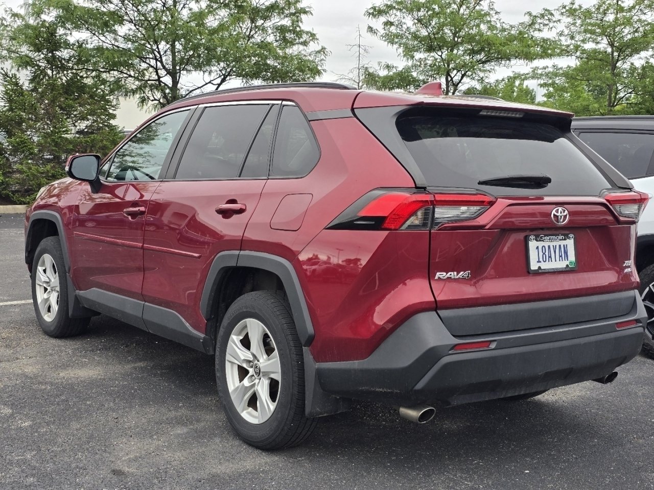 Certified Used 2021 Red Toyota XLE image 5