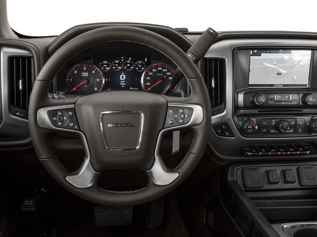 Used 2018 White Frost Tricoat GMC Denali image 10