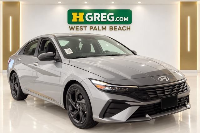 Used 2026 Fluid Metal Hyundai SEL Sport image 3