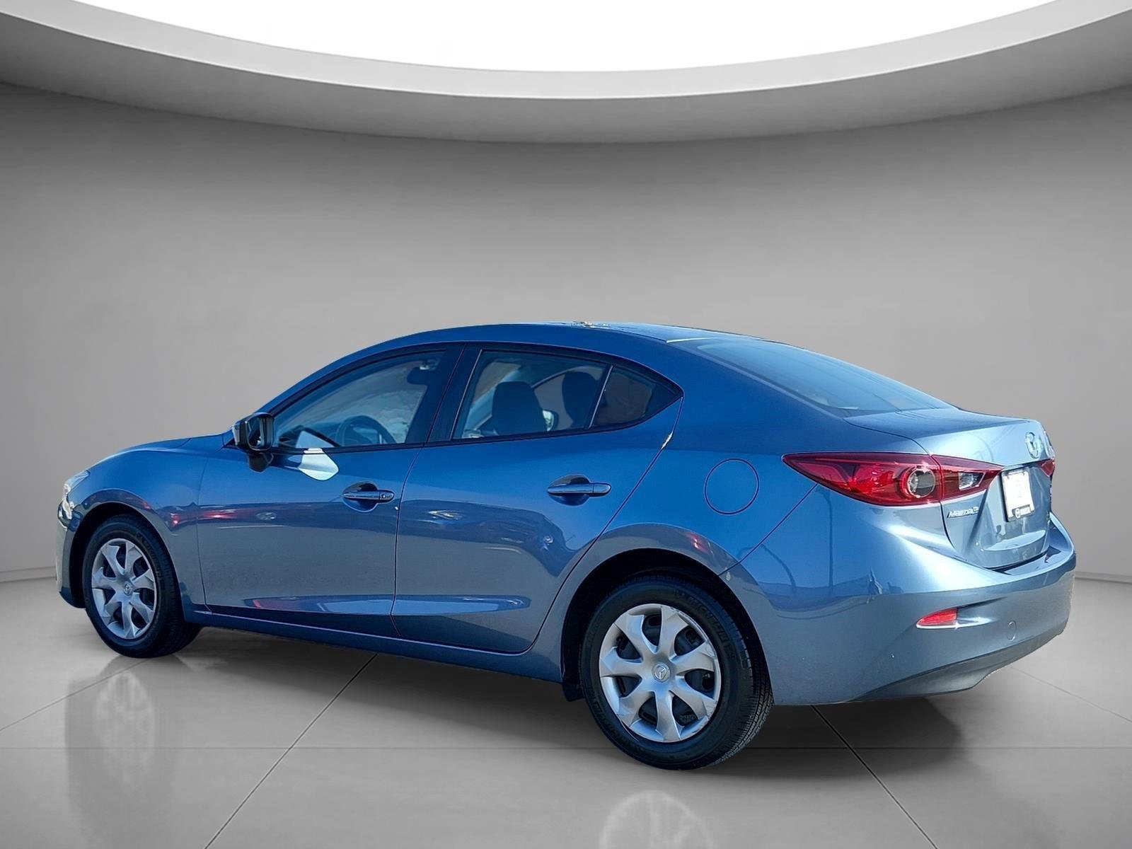 Used 2015 Blue Reflex Mica Mazda i Sport image 3