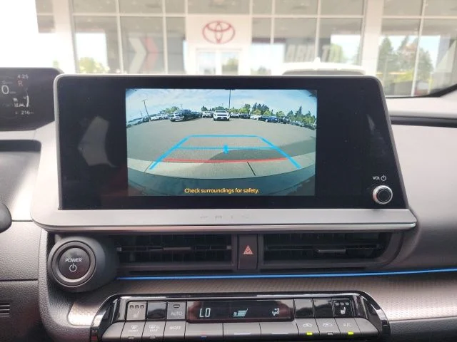Used 2024  Toyota XLE image 27