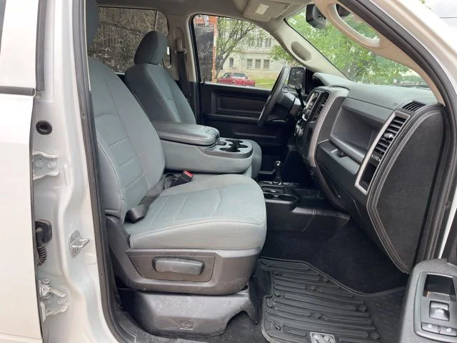 Used 2018 Bright White Clearcoat Ram Tradesman image 27