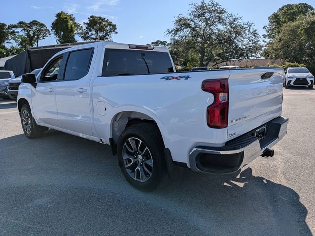 Used 2022 White Chevrolet LT image 5
