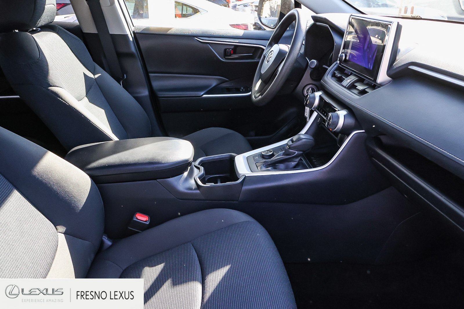 2025 Toyota RAV4 LE - Photo 12