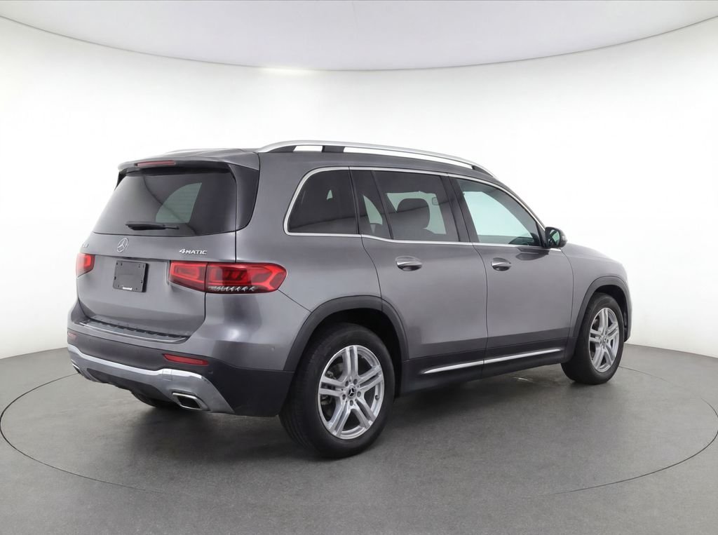 Used 2022 Mountain Gray Metallic Mercedes-Benz GLB 250 image 62
