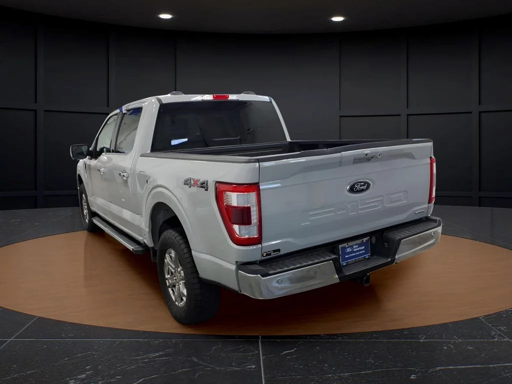 Certified Used 2023 Avalanche Ford Lariat image 4