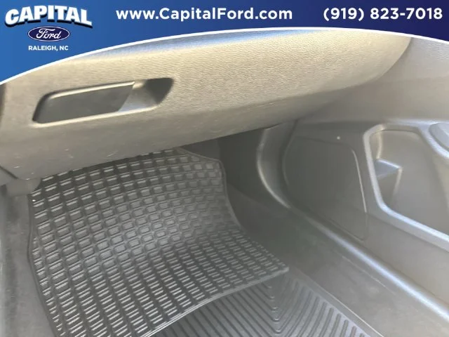 Used 2017  Honda EX-L image 28