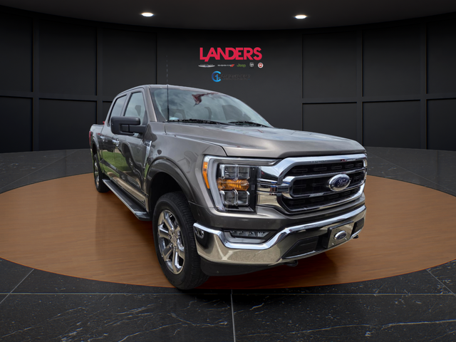 Used 2022 Gray Ford XLT image 2