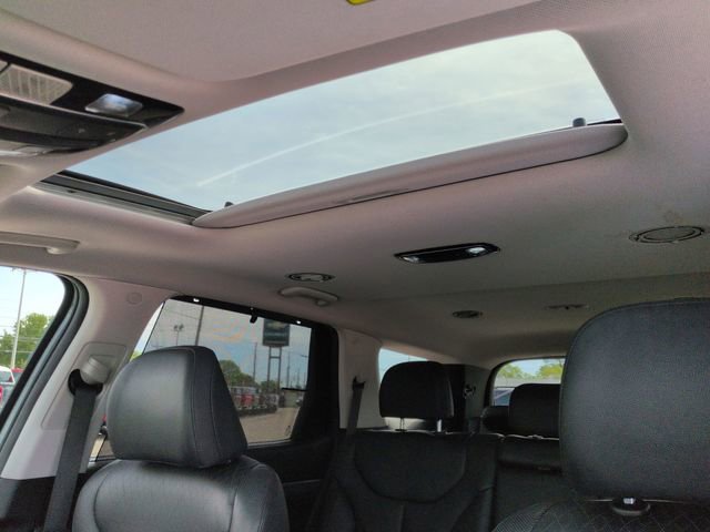Used 2022 Gray Hyundai SEL image 26