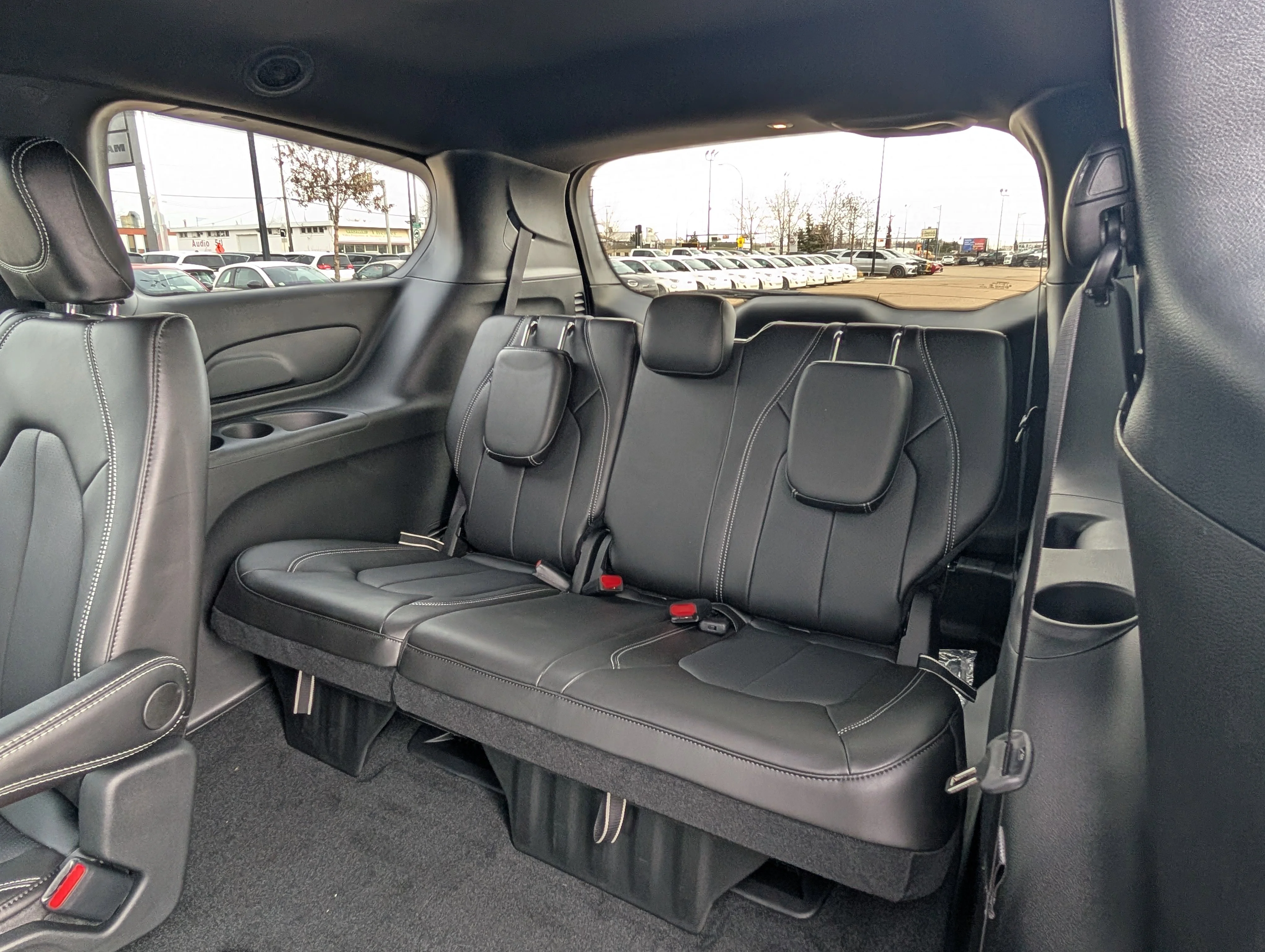 New 2026 Bright White Chrysler SXT image 19