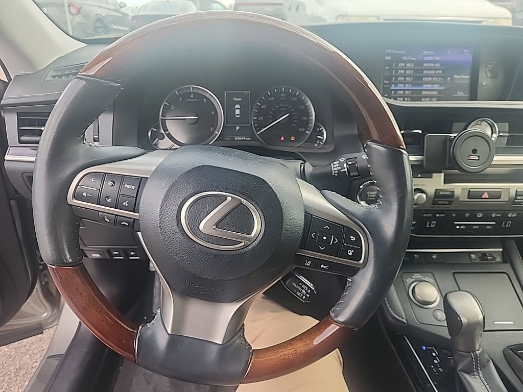 Used 2017 Silver Lexus 350 image 21