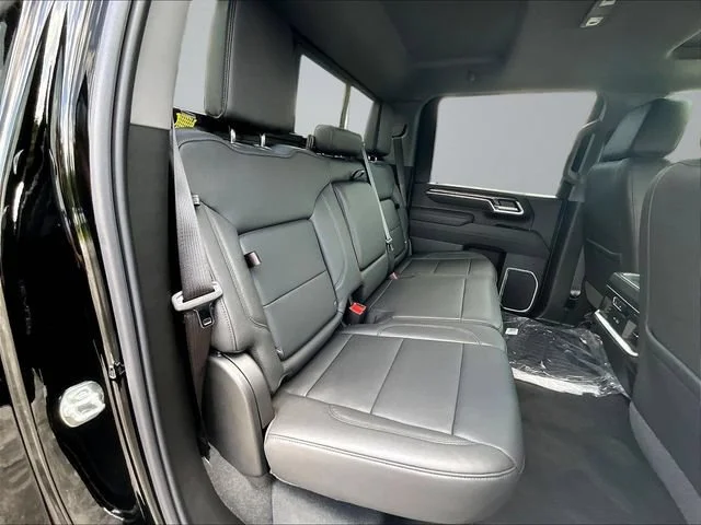 2026 Chevrolet Silverado 2500 HD LTZ - Photo 10