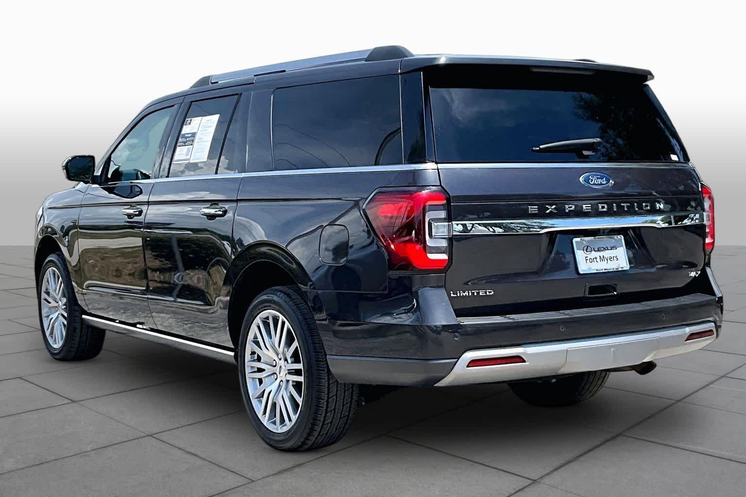 Used 2024 Dark Matter Gray Metallic Ford Limited image 19