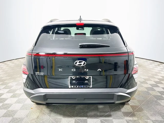 New 2026 Black Hyundai SEL Sport image 4