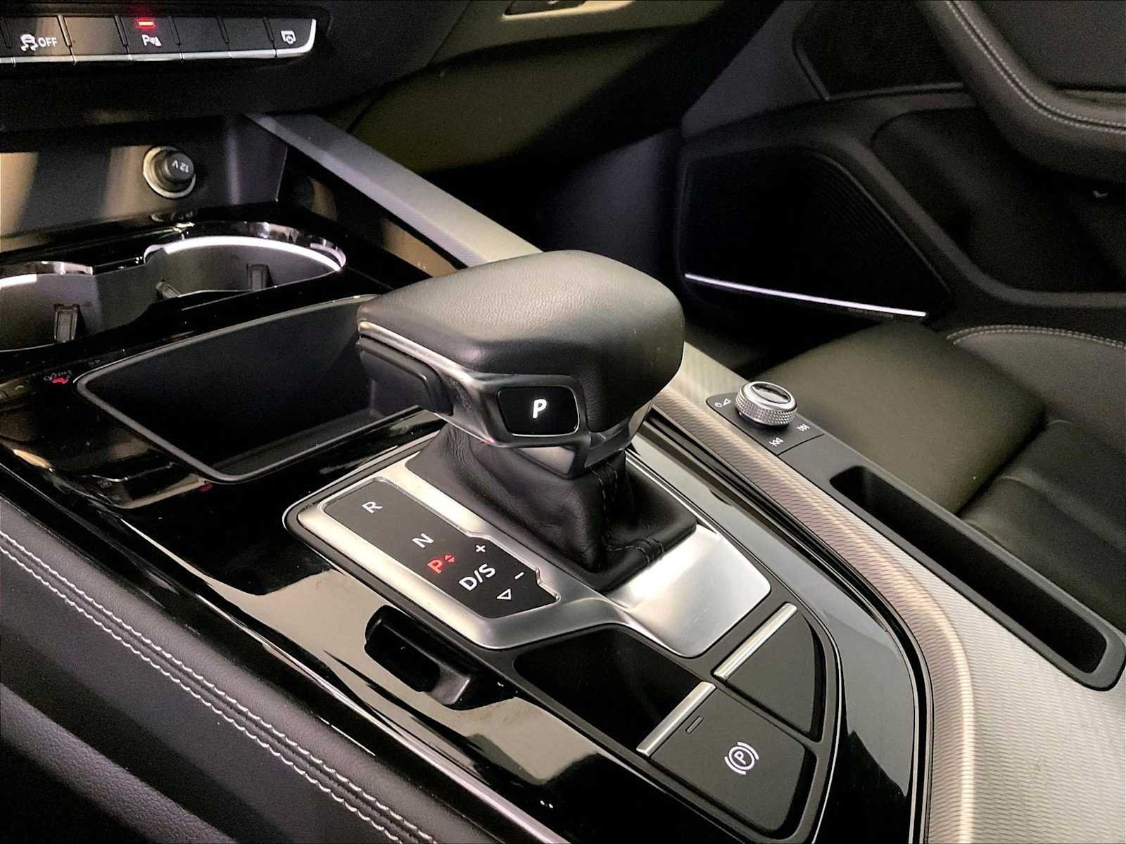 Used 2024 Mythos Black Metallic Audi S line Premium Plus image 17