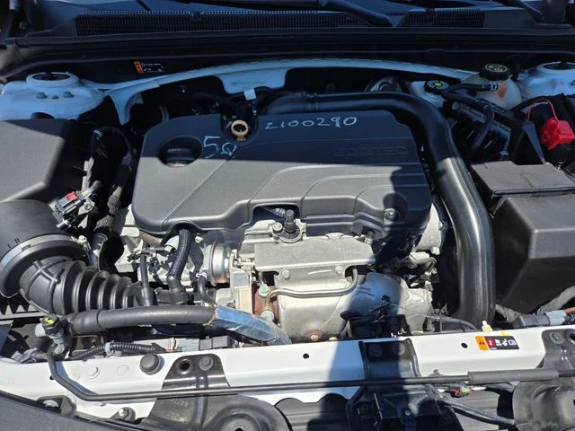 Used 2020 White Chevrolet LT image 27