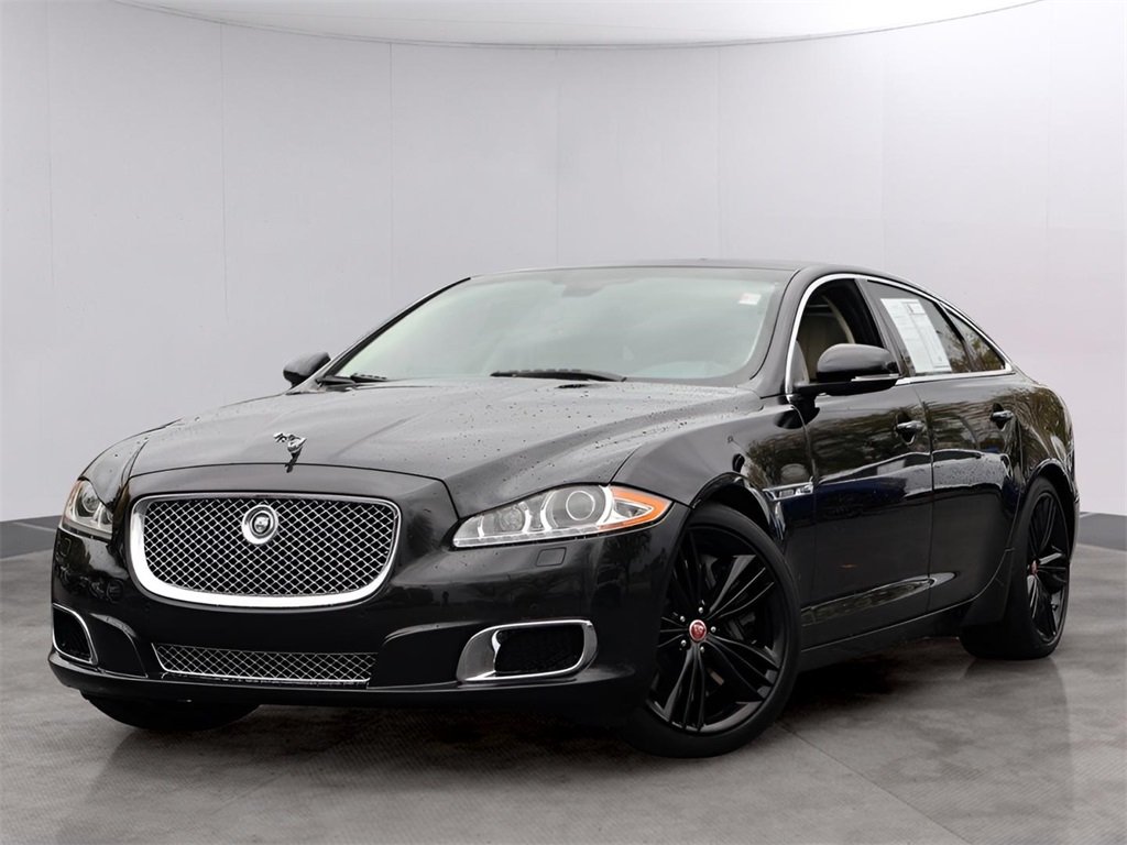 2013 Jaguar XJ Ultimate