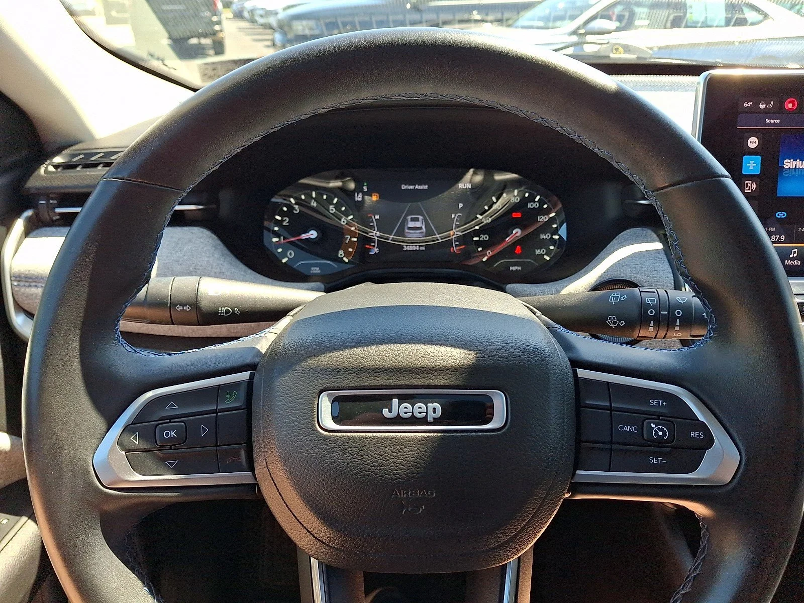 Certified Used 2022 Diamond Black Crystal Pearlcoat Jeep Latitude image 20