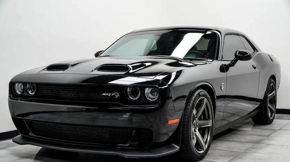 2023 DODGE CHALLENGER - Image 2