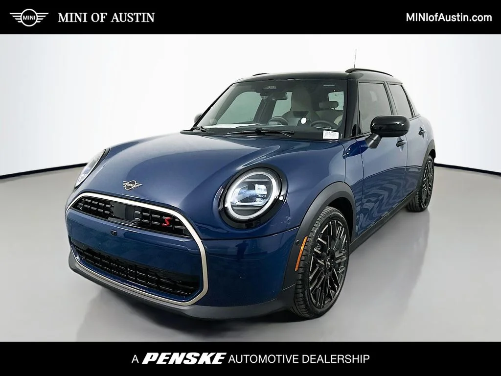 2026 MINI Hardtop Cooper S's photo