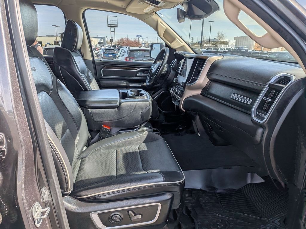 Used 2021 Granite Crystal Metallic Clearcoat Ram Laramie image 22