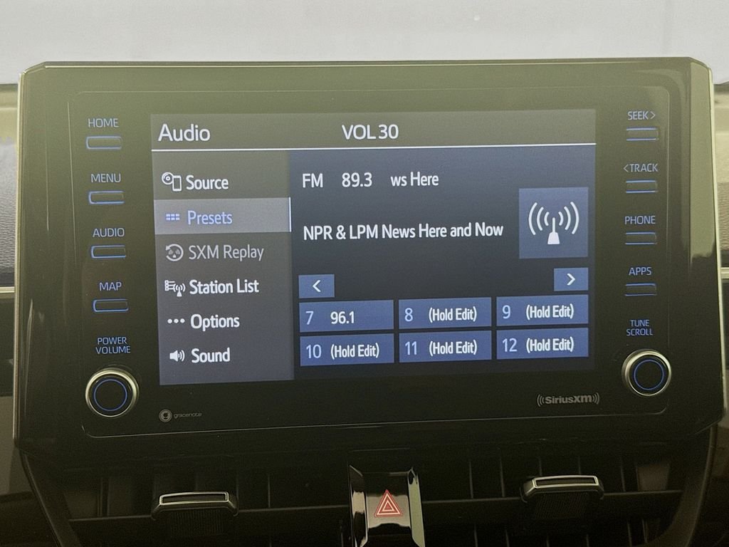 2022 Toyota Corolla Cross XLE - Photo 14