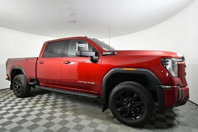 2024 GMC Sierra 3500HD AT4 - Photo 9