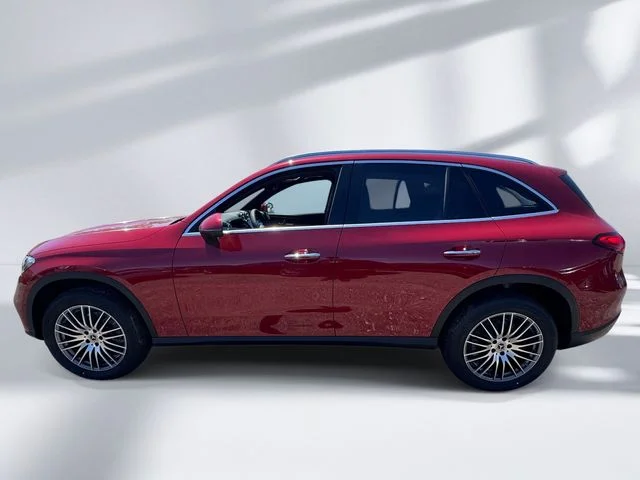 New 2026 Patagonia Red Metallic Mercedes-Benz GLC 300 image 3
