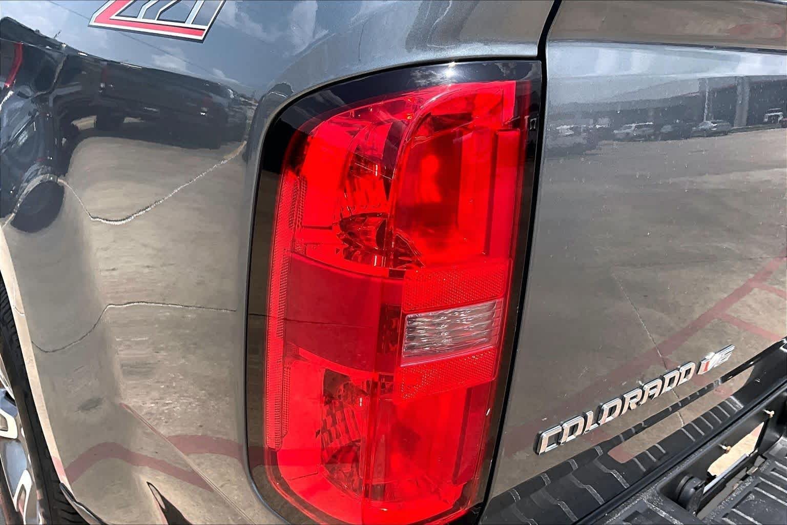 Used 2020 Satin Steel Metallic Chevrolet 2WD Z71 image 28