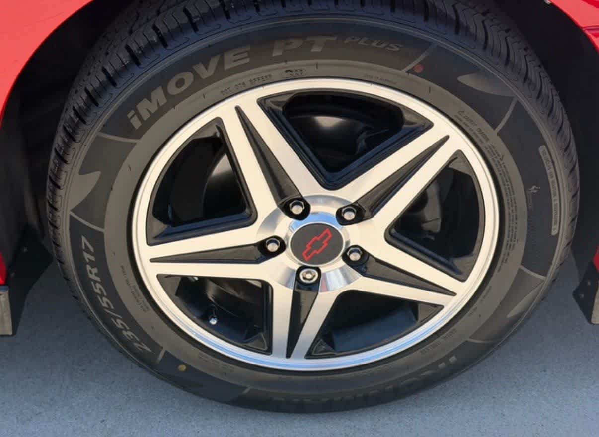 Imagen 9: Chevrolet SS Supercharged de 2004 de color «Victory Red», de segunda mano