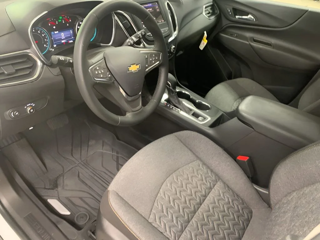 2023 Chevrolet Equinox LT - Photo 23