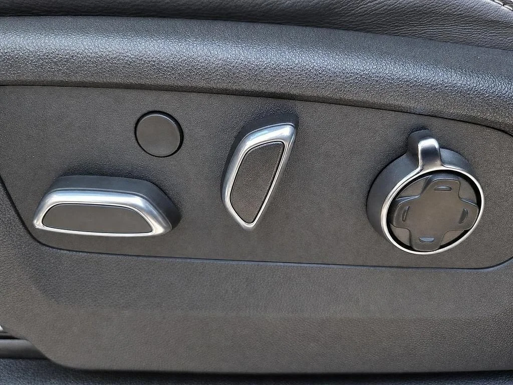 2026 GMC Sierra 1500 AT4X - Photo 13