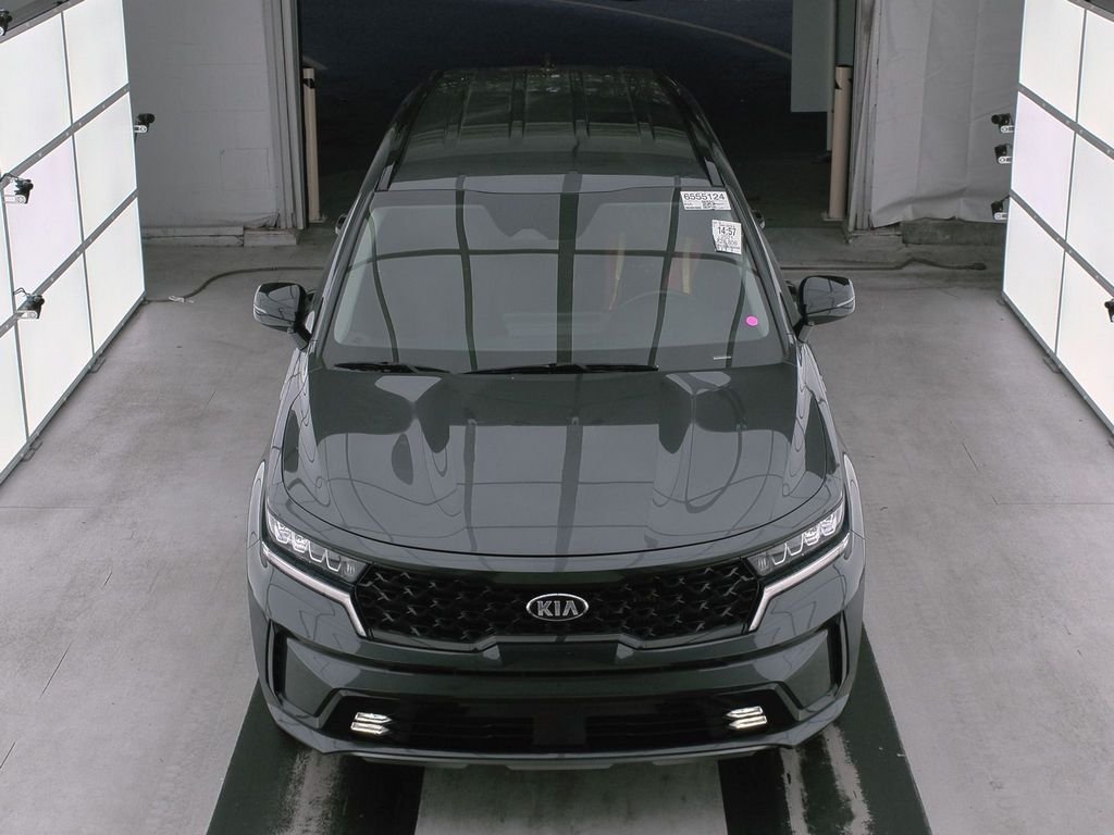 Used 2021 Gray Kia EX image 3