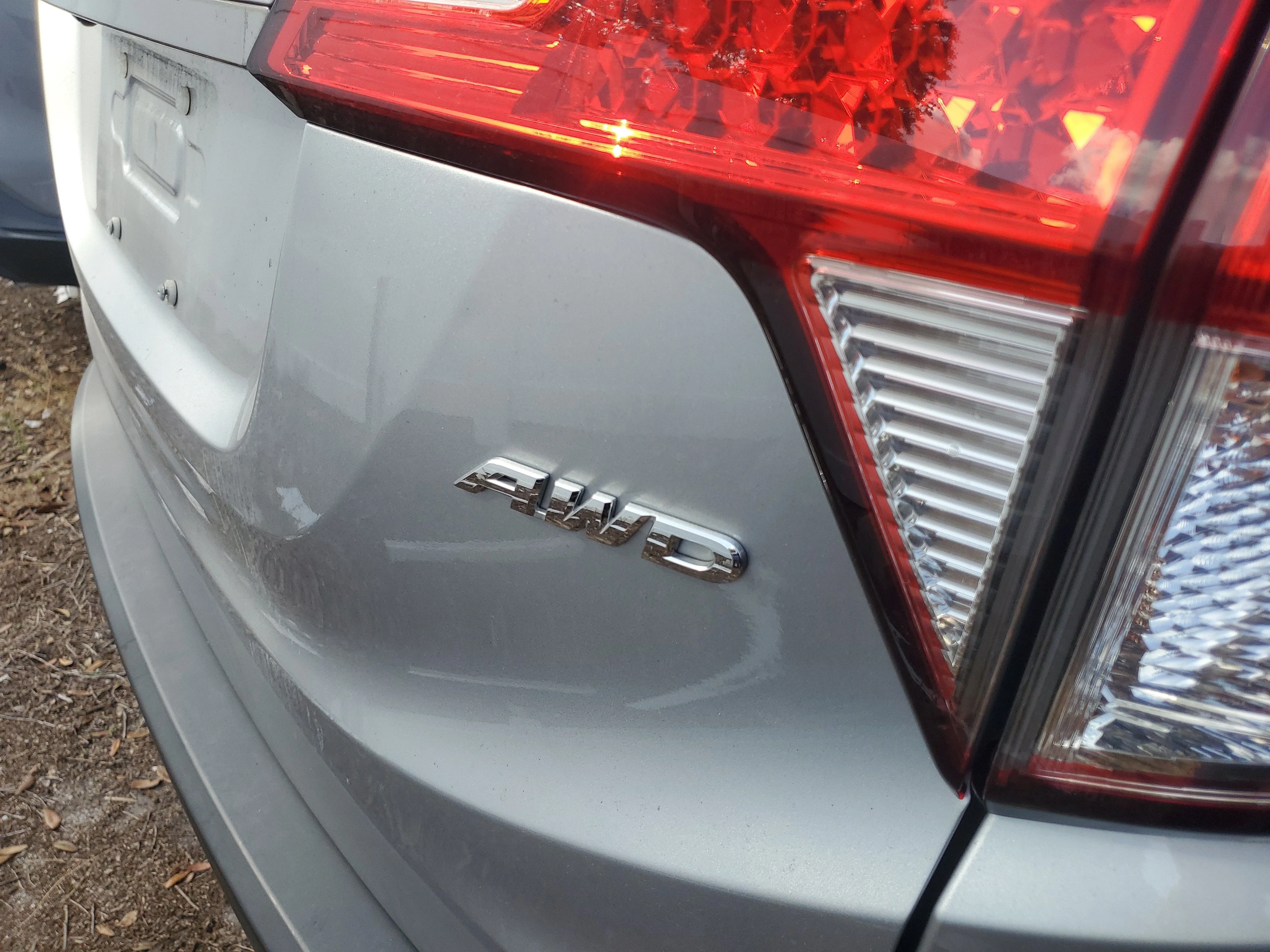 Used 2019 Silver Honda LX image 5