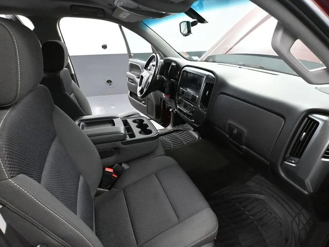 Used 2016 Red Chevrolet LT image 45