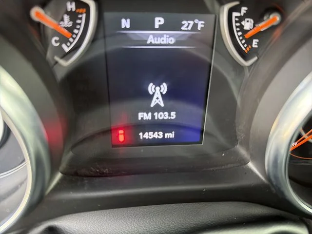 Used 2022 White Jeep Unlimited Sport S image 17