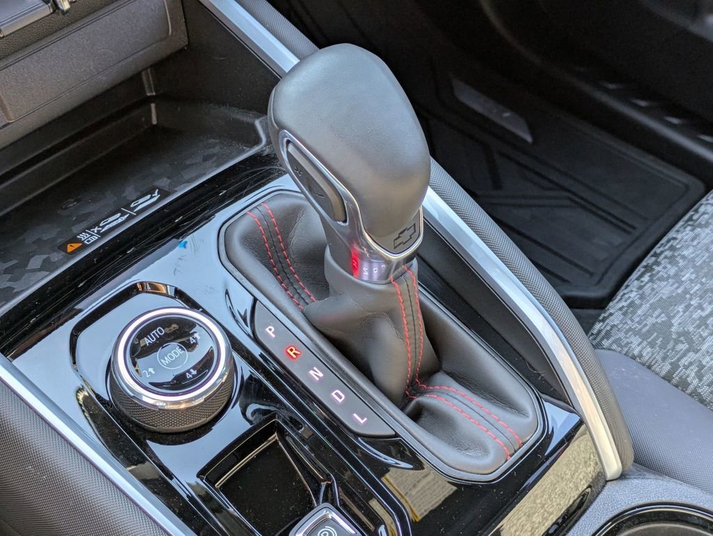 2025 Chevrolet Colorado Z71 - Photo 25