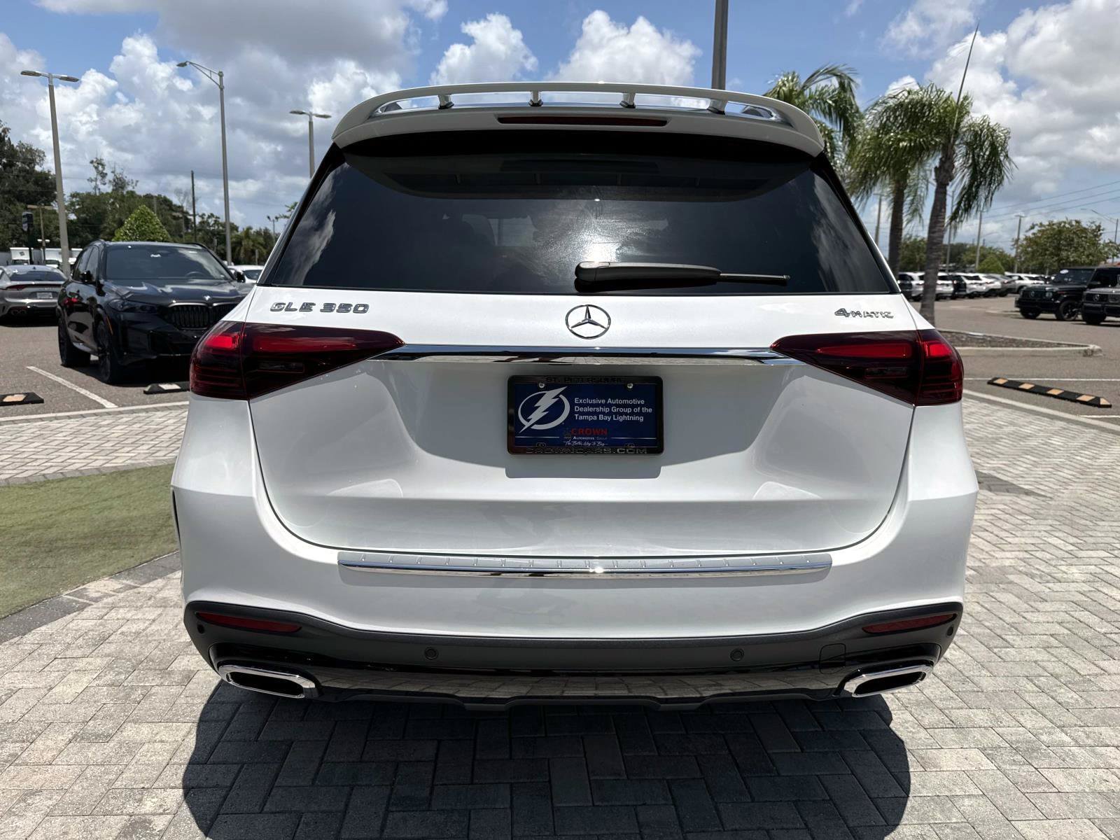 New 2026 Moonlight White Mercedes-Benz 350 4MATIC® SUV image 9