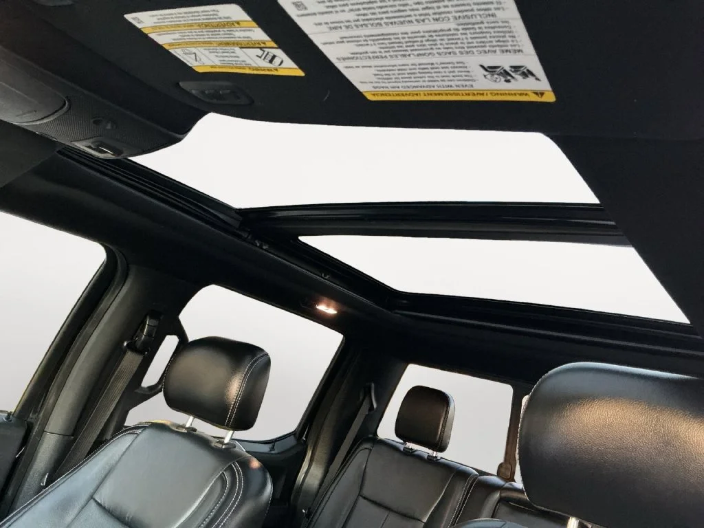 Used 2019 Black Ford Lariat image 17