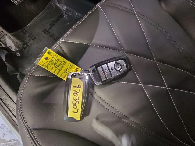 Used 2025 Gray Ford Select image 32