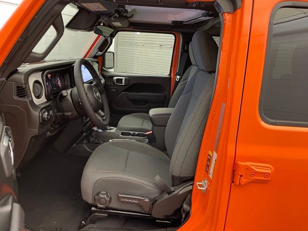 New 2026 Joose Exterior Paint Jeep Sport S image 14