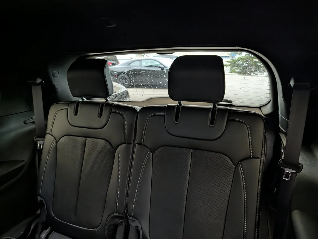 New 2026 White Jeep Limited Reserve - - 4x4 - CommandView Sunroof - Nappa Leather Seats & More! image 29