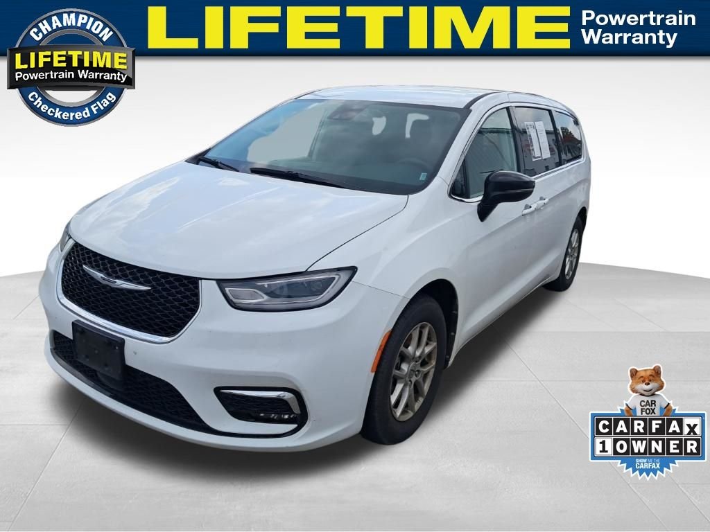 2024 Chrysler Pacifica