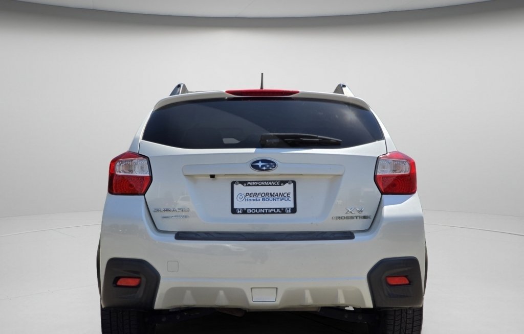 Used 2014 Satin White Pearl Subaru Limited image 19