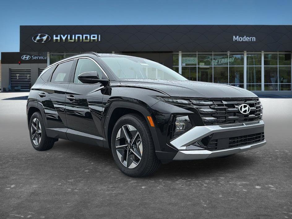 New 2026 Phantom Black Hyundai SEL FWD image 2