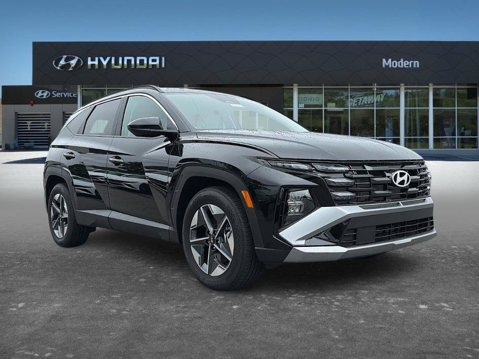 Used 2026 Phantom Black Hyundai SEL image 2